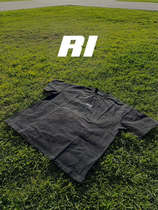 RI Oversized Washed Tee